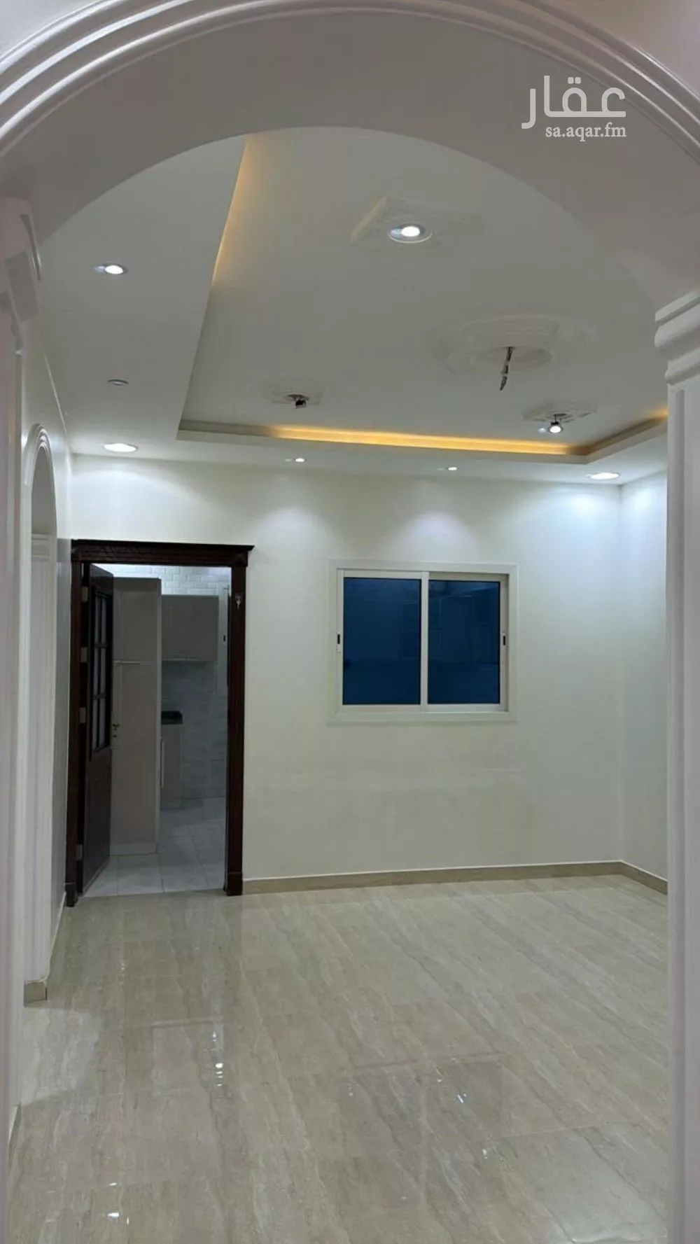 3 bedroom floor in Al Maizilah 3