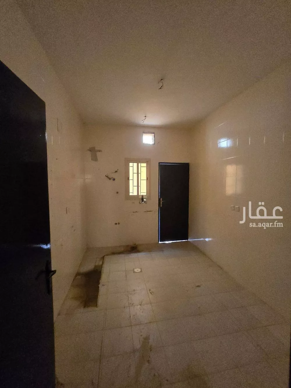 3 bedroom floor in Al Maizilah 5