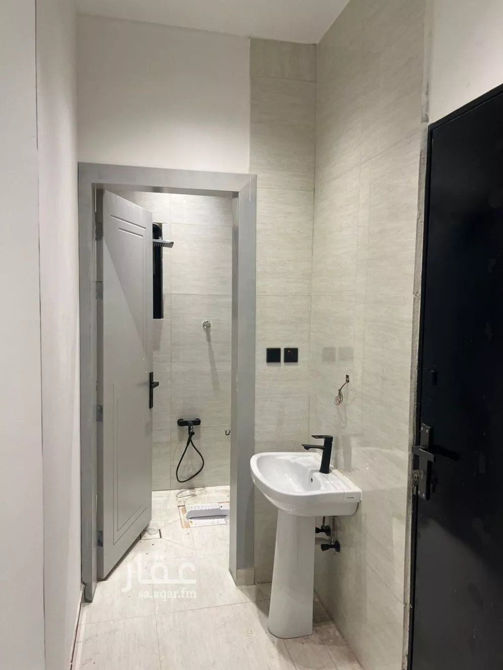 شقة 3 غرف في النظيم 4