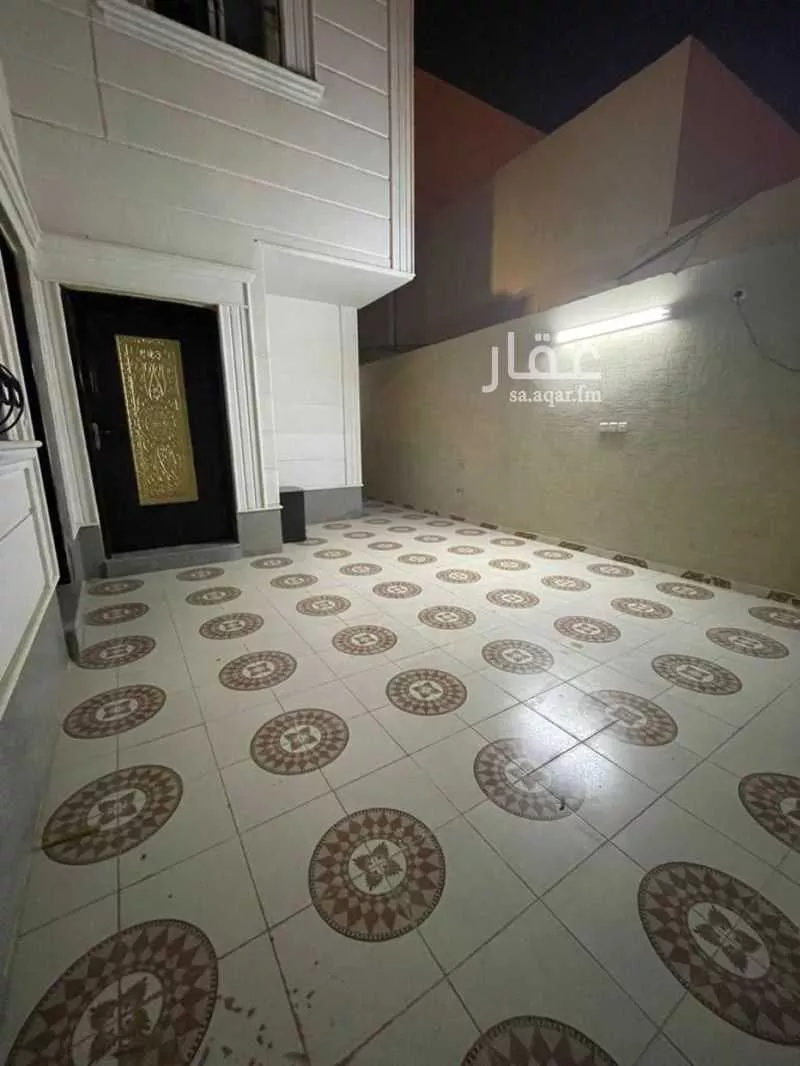 فيلا 11 غرف في الرمال 5