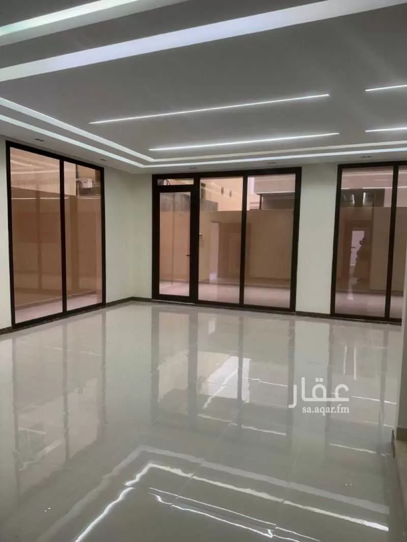 فيلا 5 غرف في الصواري 4