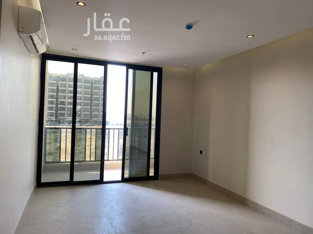 شقة 5 غرف في الشعلة 1