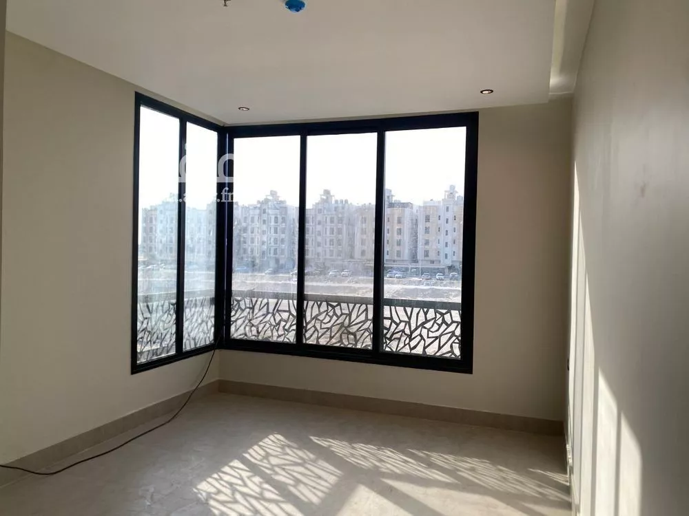 شقة 5 غرف في الشعلة 3