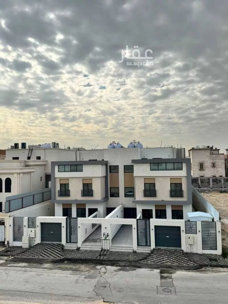 625 sqm building in Al Nuzhah 2