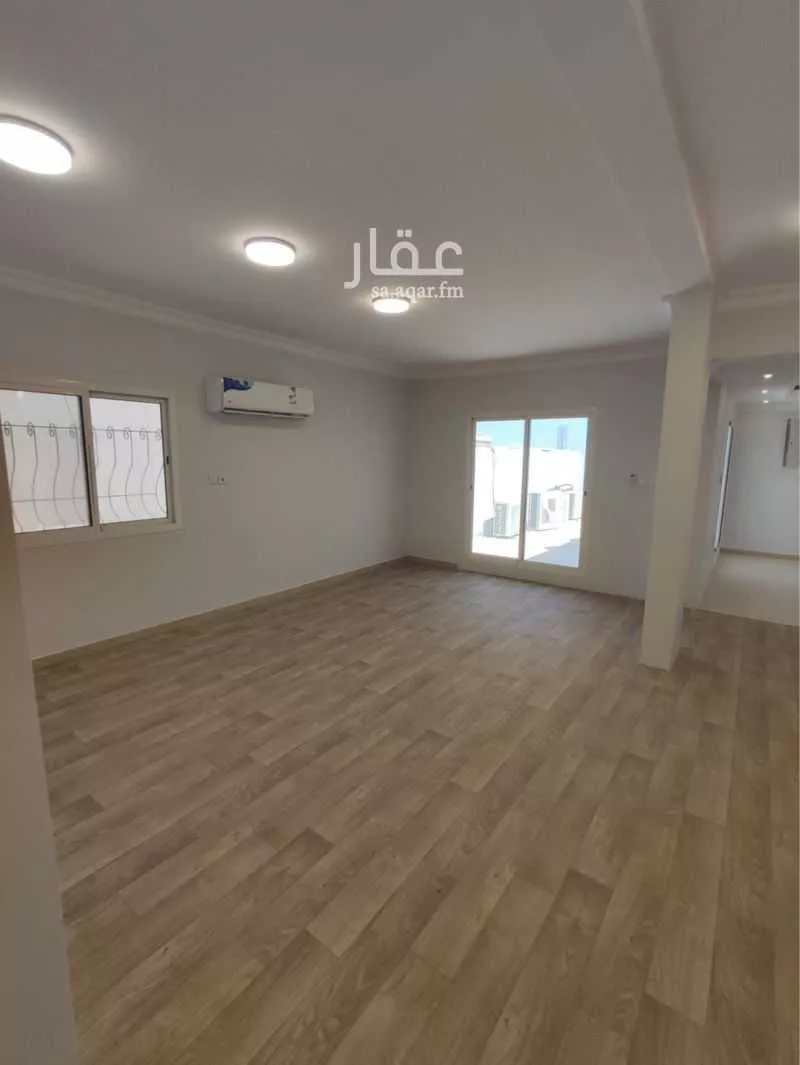 4 bedroom apartment in Doha Al Janubiyah, Eastern Province 13