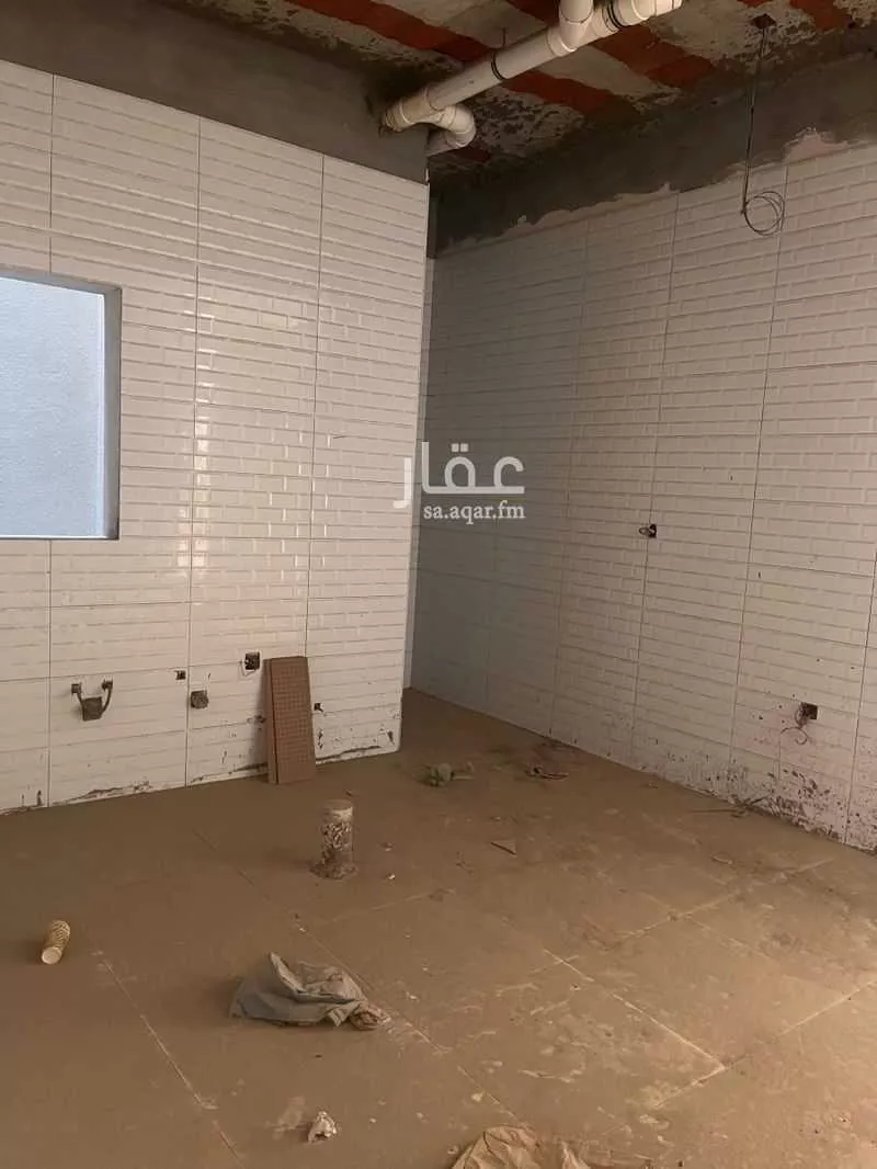 عمارة 1040 م² في الشعلة 3