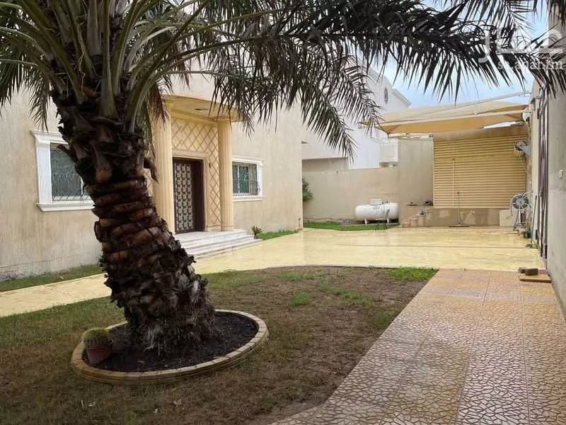 4 bedroom villa in Al Wadi, Riyadh 23