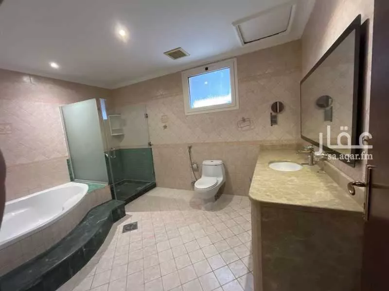 4 bedroom villa in Al Wadi, Riyadh 13