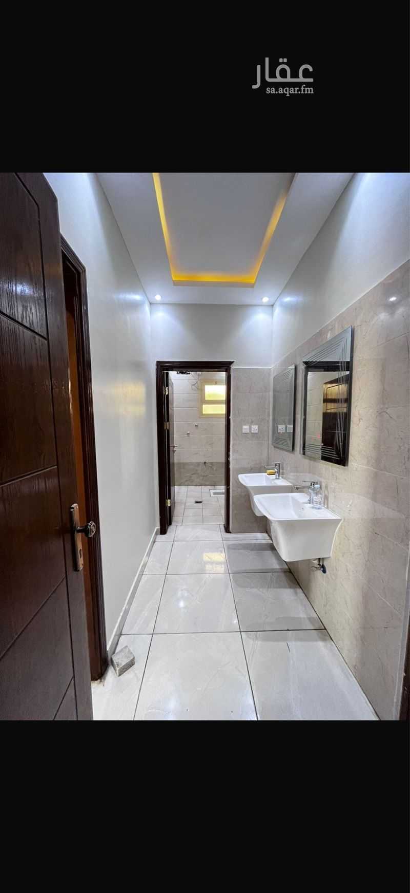 3 bedroom apartment in King Fahd, Madinah 6
