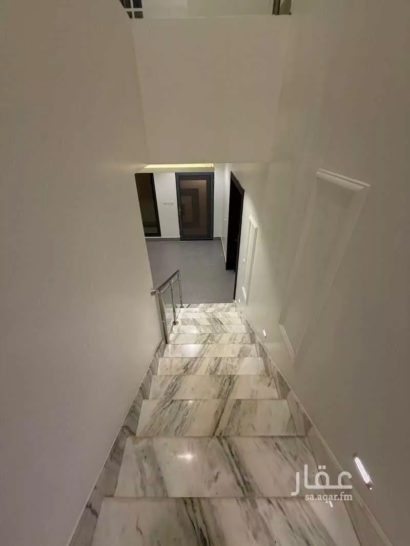 8 bedroom villa in Al Aridh, Riyadh 13