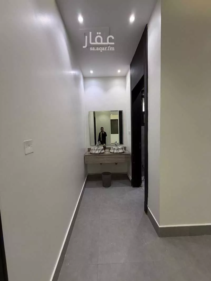8 bedroom villa in Al Aridh, Riyadh 18