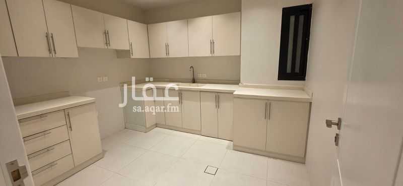 3 bedroom apartment in Al Rabwa, Riyadh 4