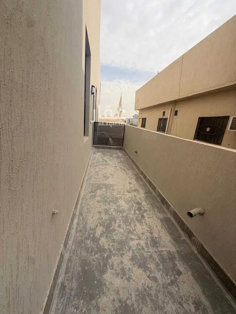 5 bedroom villa in King Faisal, Riyadh 13