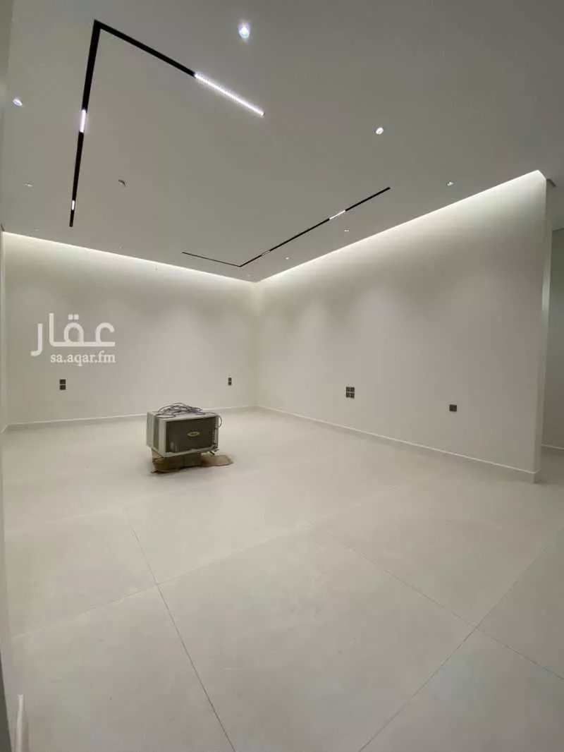 فيلا 7 غرف في المهدية 4