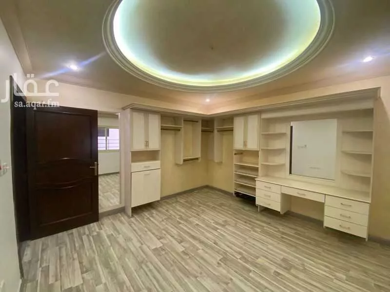 شقة 4 غرف في الزهراء 5