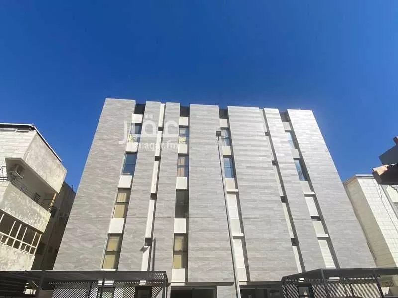 شقة 5 غرف في الروضة 1