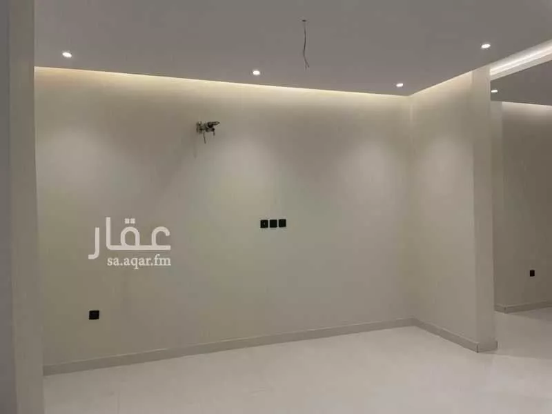 شقة 5 غرف في طيبة 4