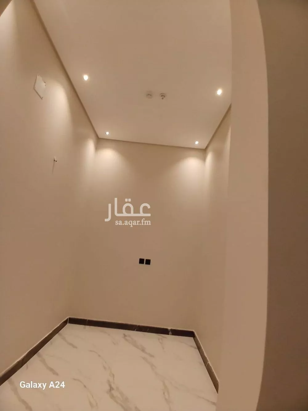 2 bedroom apartment in Dhahrat Laban 5