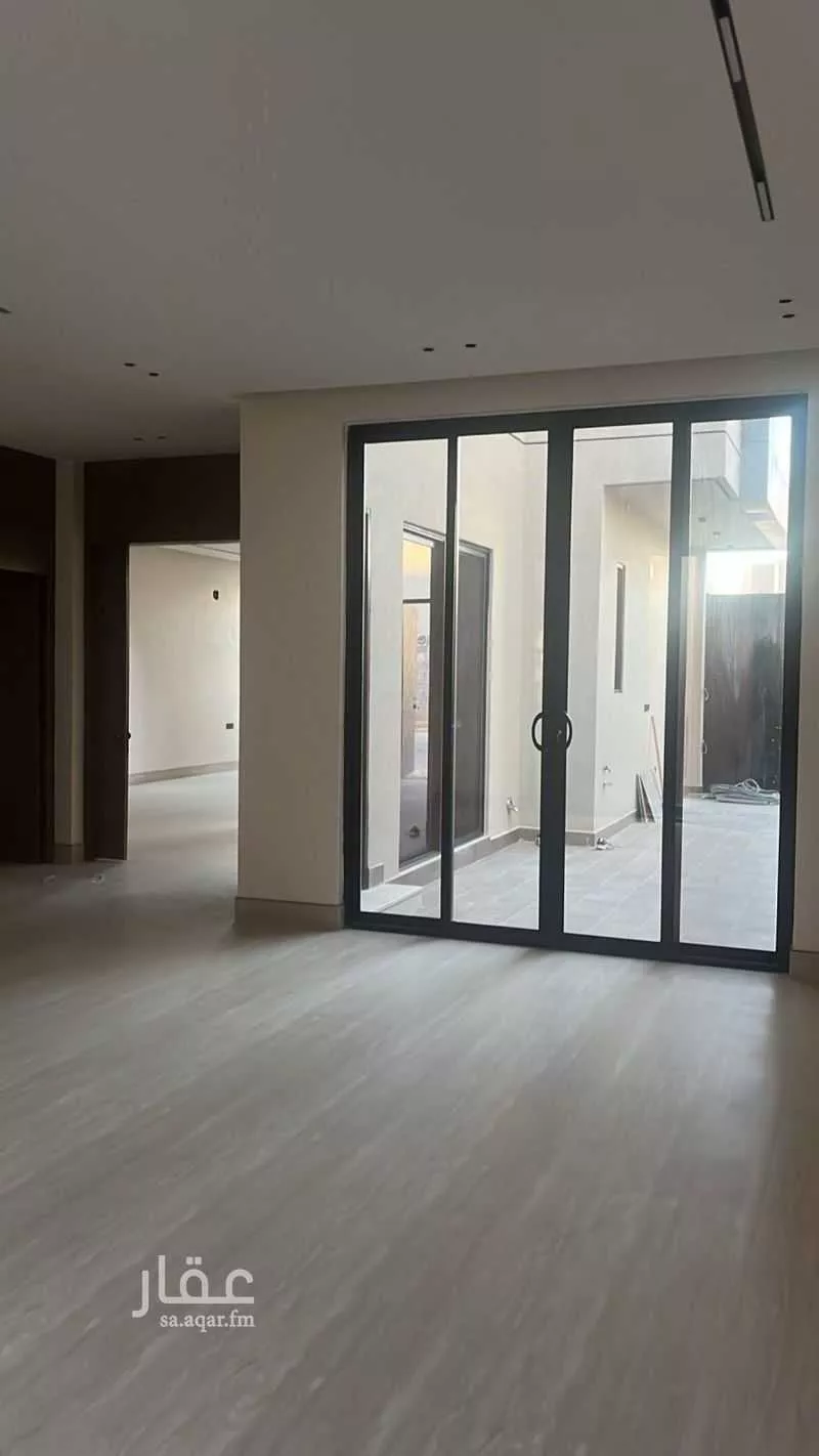 فيلا 7 غرف في المهدية 4