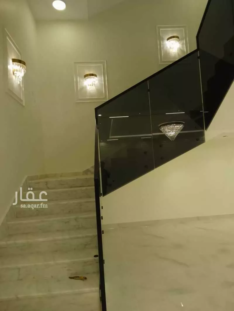 فيلا 7 غرف في ظهرة لبن 5