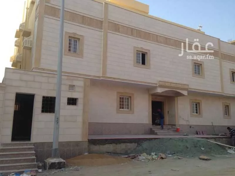 625 sqm building in Al Huda 1