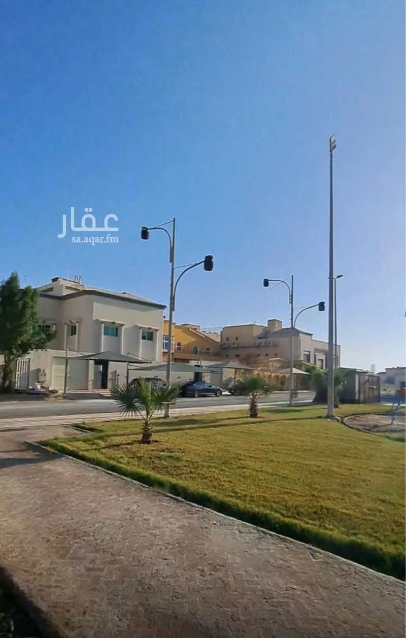 فيلا 10 غرف في النعيم 2