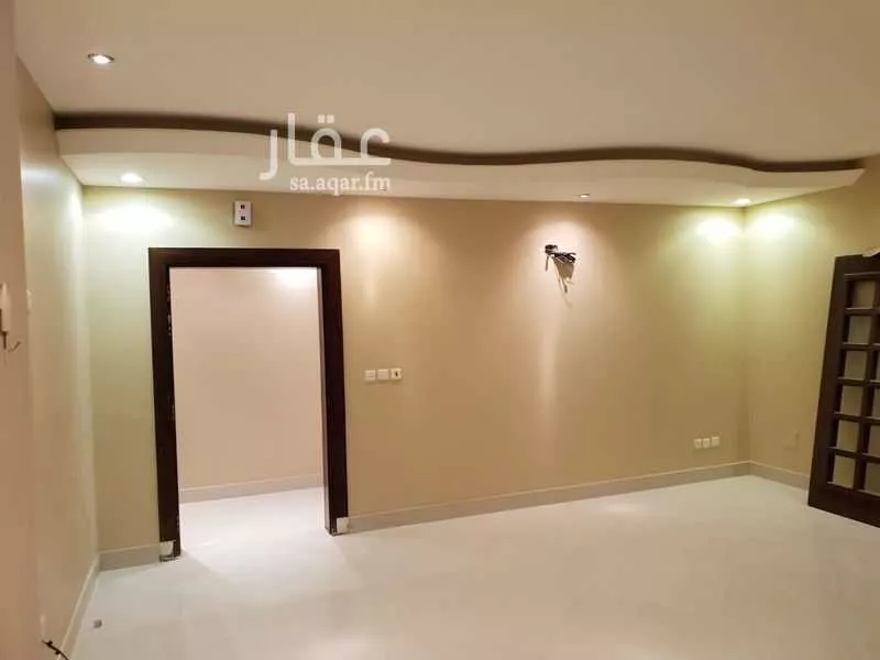 عقار 38 غرف في البساتين، جدة 16