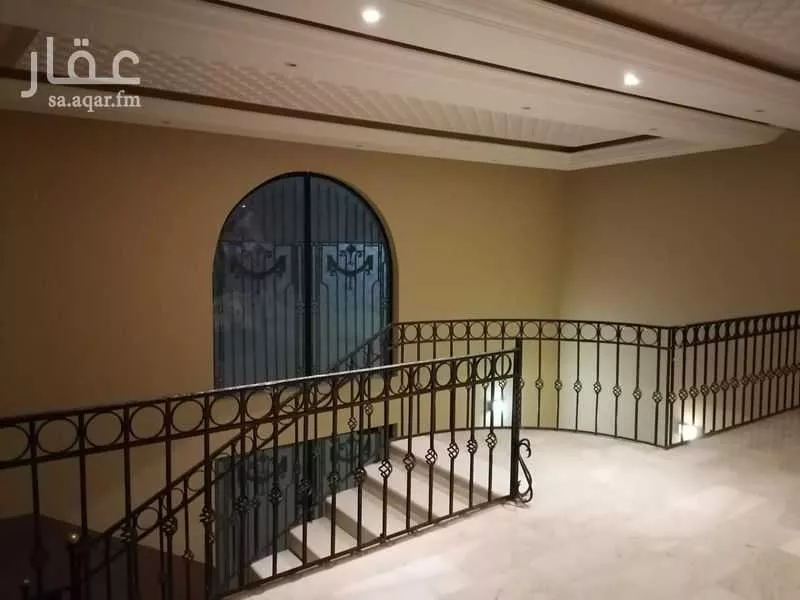عقار 38 غرف في البساتين، جدة 6