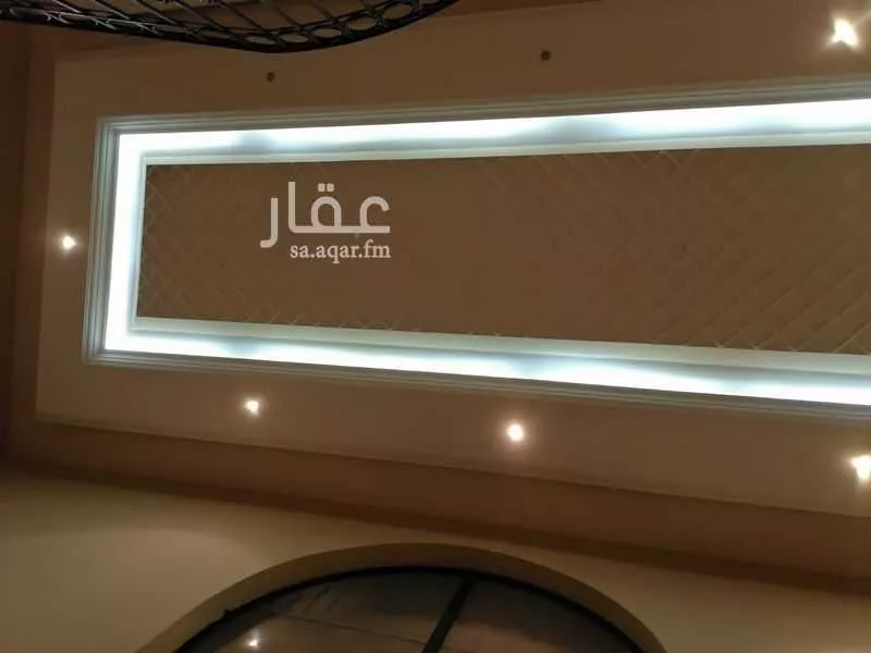 عقار 38 غرف في البساتين، جدة 10