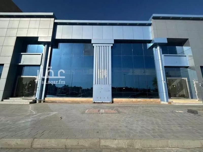 محل 358 م² في الاسكان 1