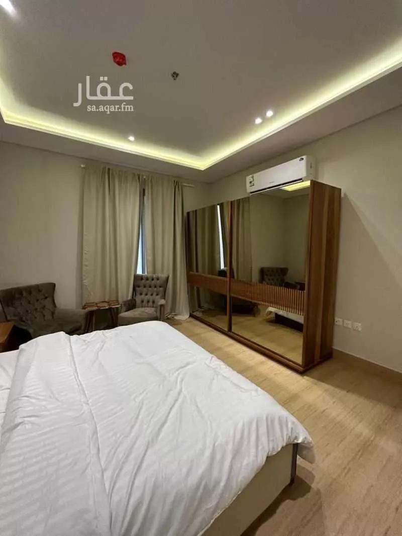 شقة 4 غرف في الحمرا 3