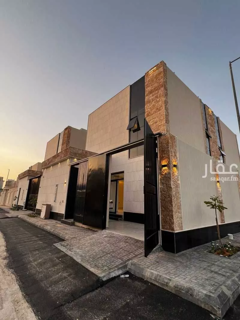 فيلا 4 غرف في الخليج 1