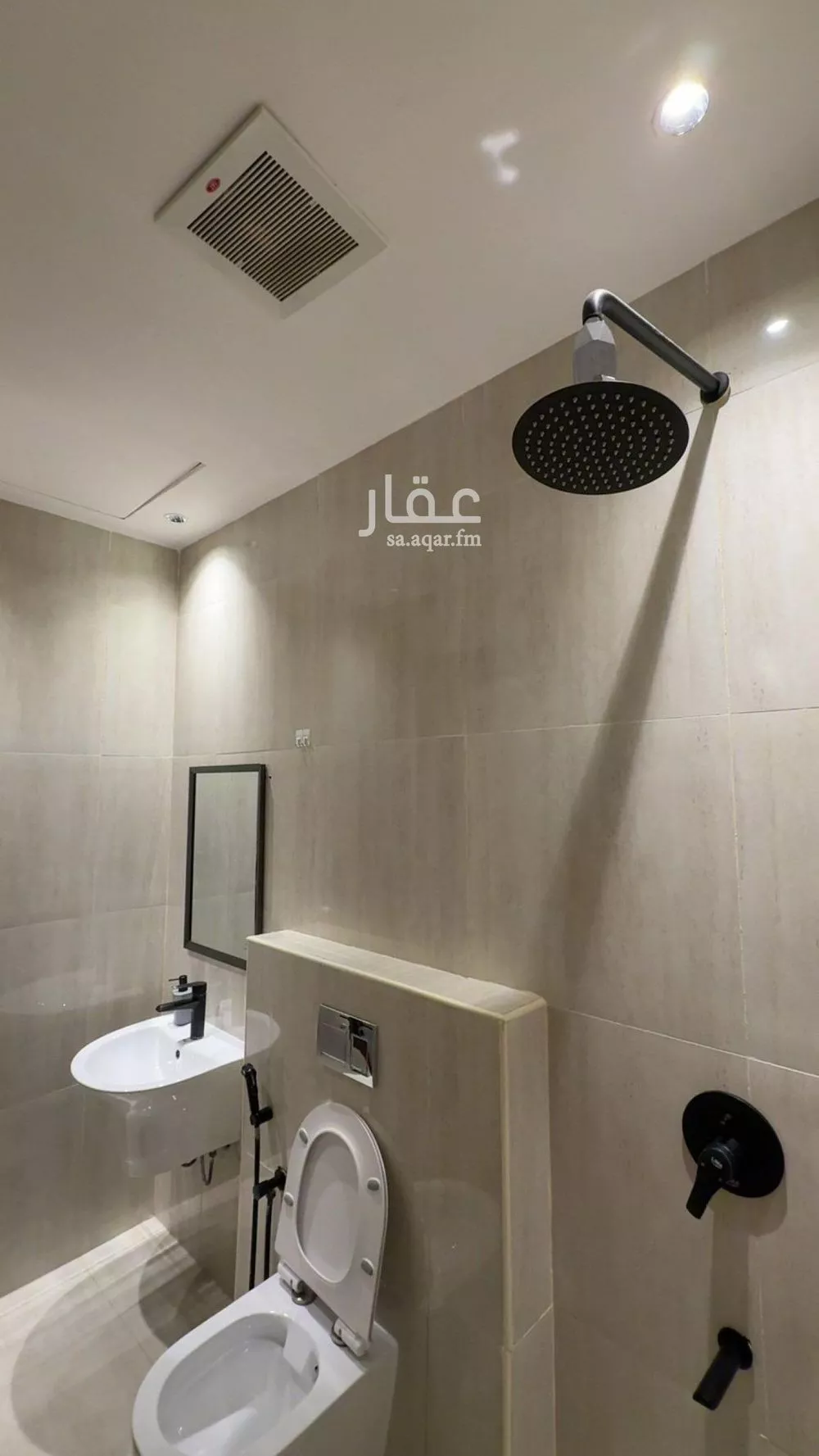 شقة 3 غرف في العارض 5