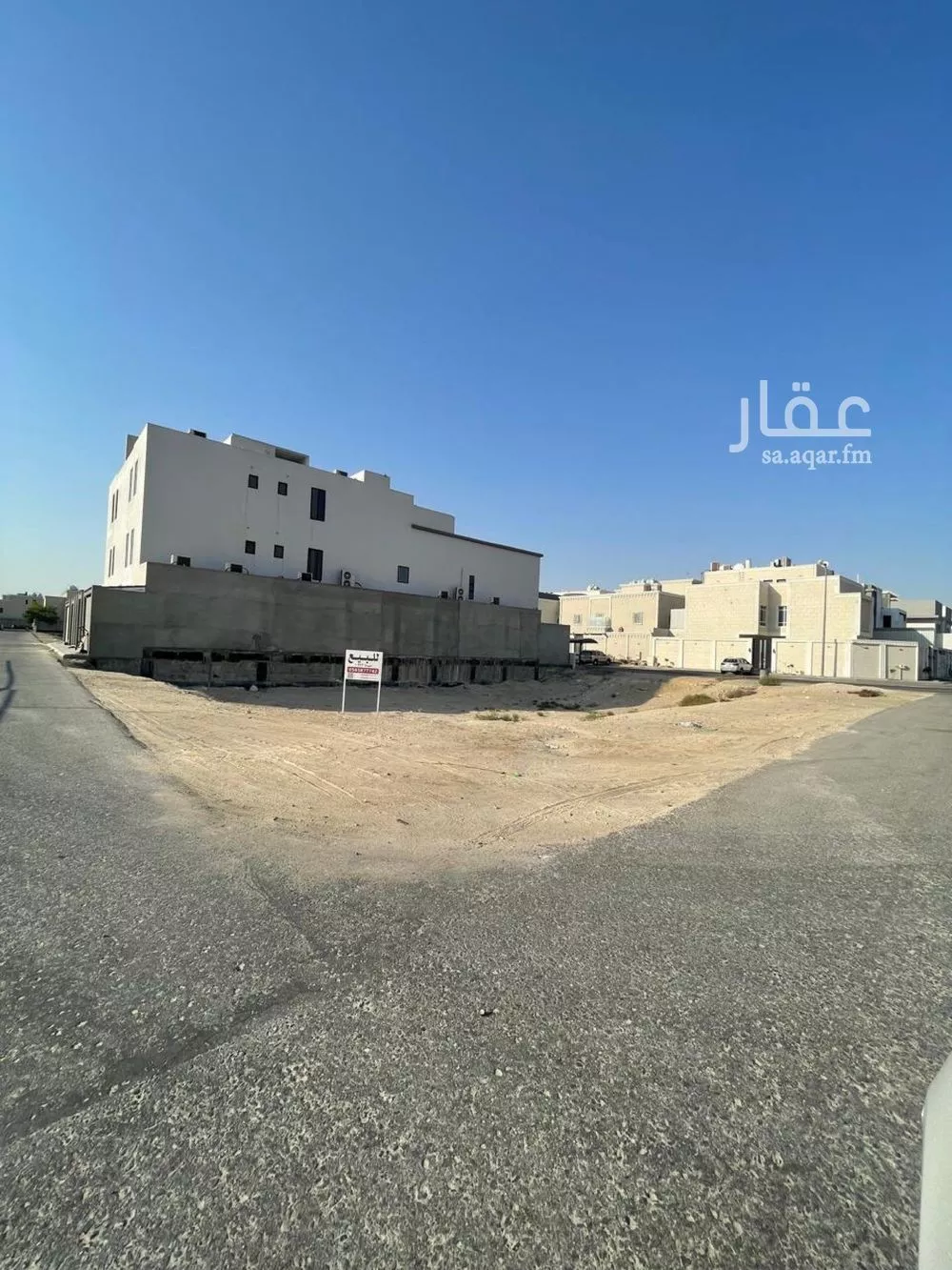 أرض 727 م² في السيف 2