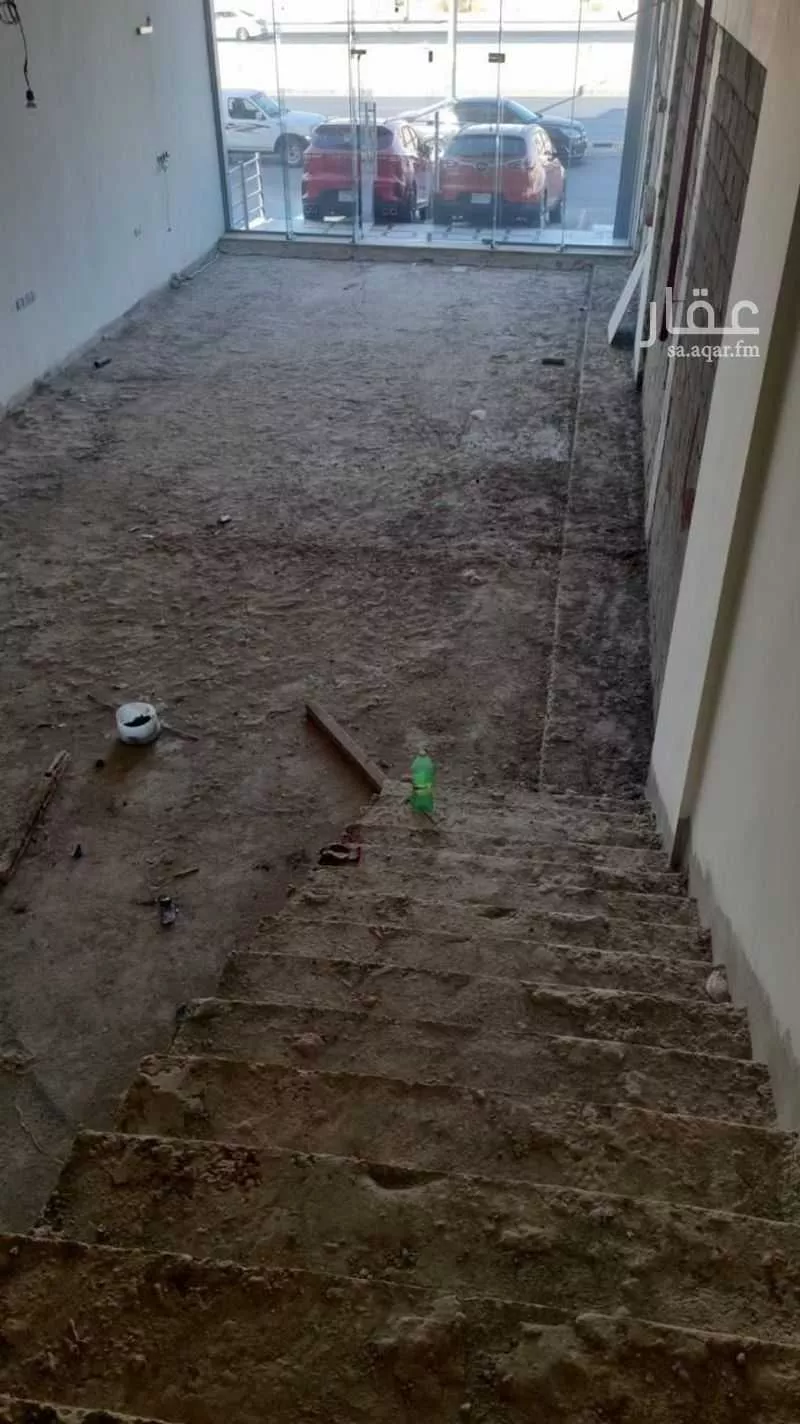 محل 2185 م² في قرطبة 4