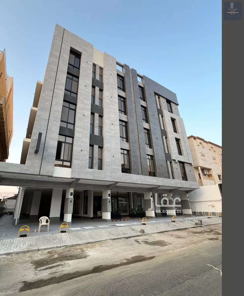 شقة 5 غرف في النزهة 1