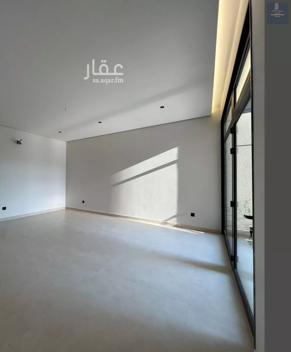 4 bedroom villa in Al Yaqout, Jeddah 9
