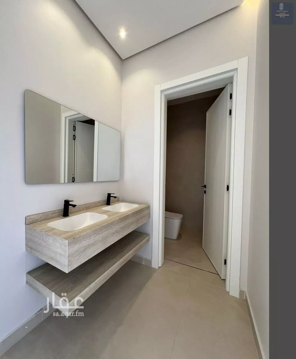 4 bedroom villa in Al Yaqout, Jeddah 10