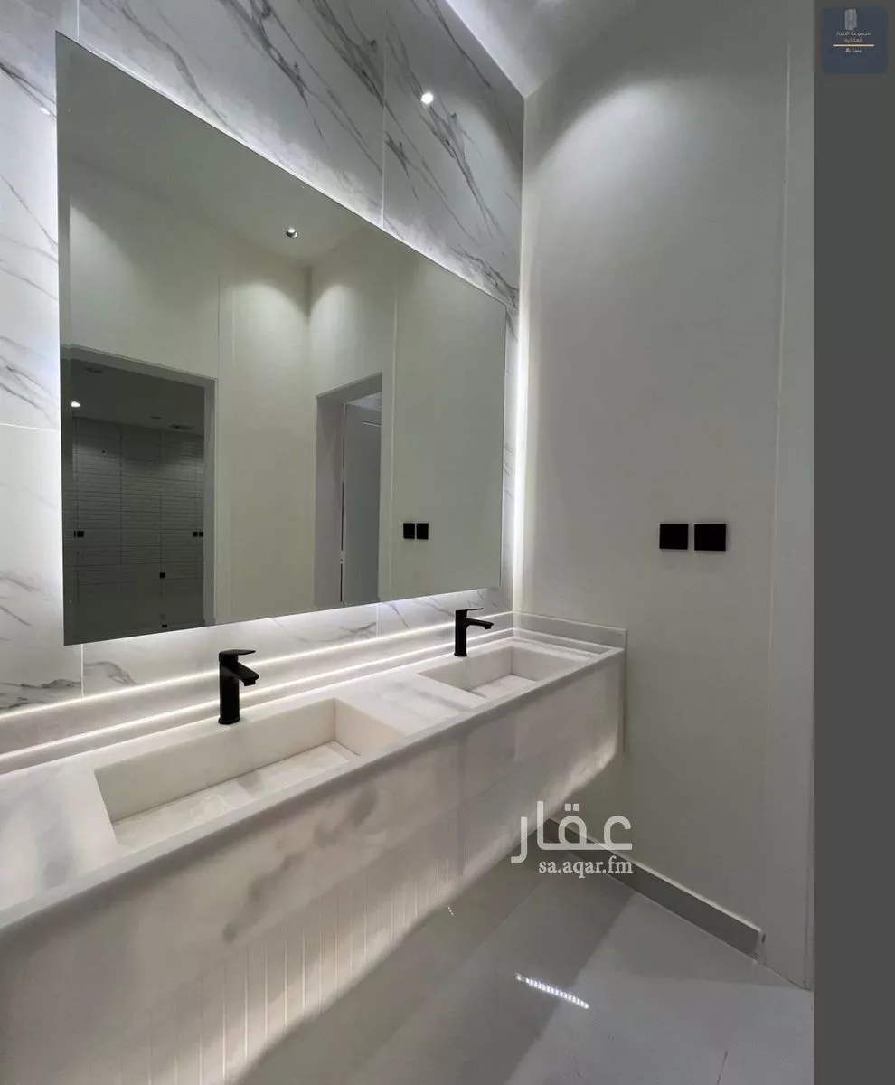 فيلا 5 غرف في الصوارى 3