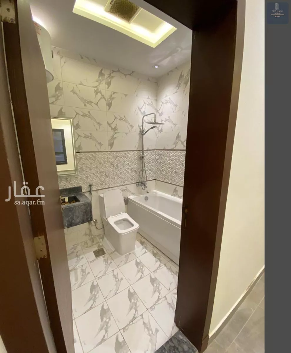 شقة 4 غرف في الصوارى 1