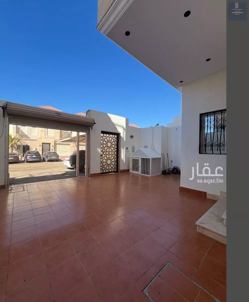 فيلا 4 غرف في الصوارى 3