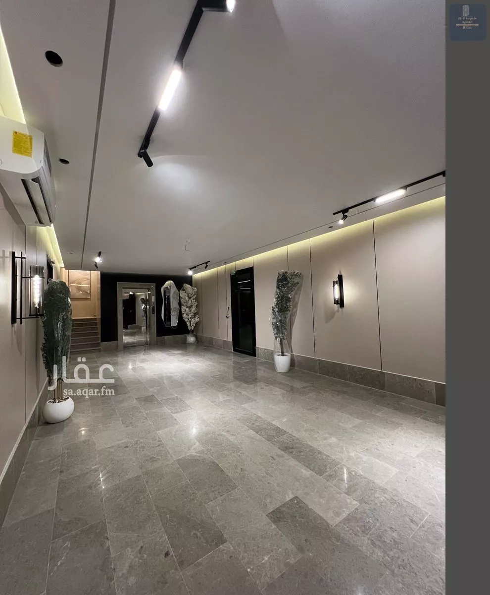 شقة 5 غرف في النزهة 1