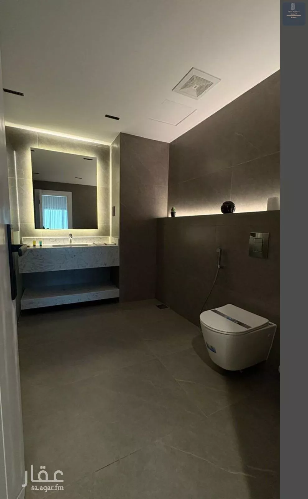 2 bedroom apartment in Al Shati, Jeddah 9