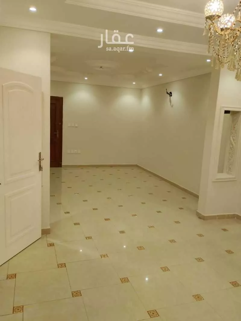 شقة 6 غرف في المروة، جدة 21