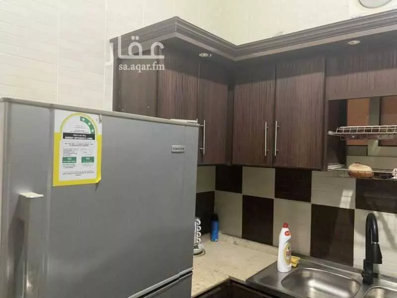 3 bedroom apartment in Al Sharafiyah, Jeddah 4