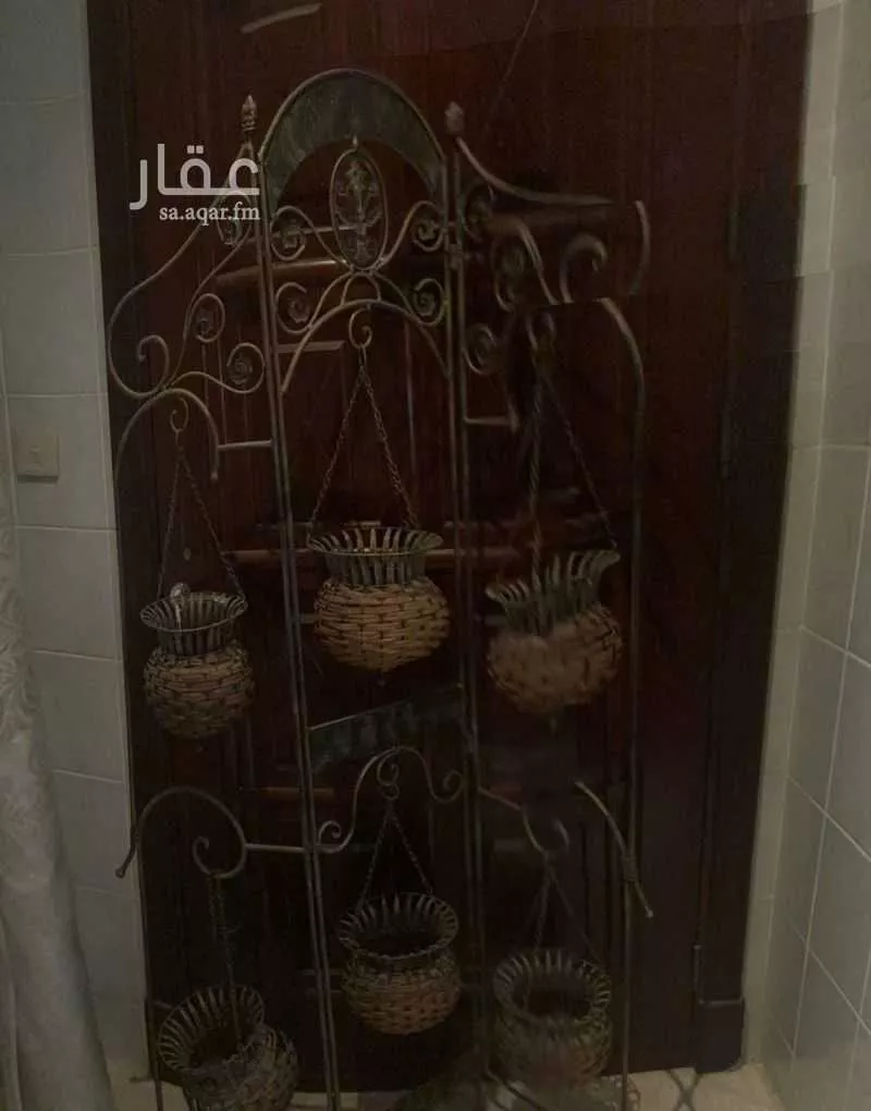 3 bedroom apartment in Al Sharafiyah, Jeddah 5