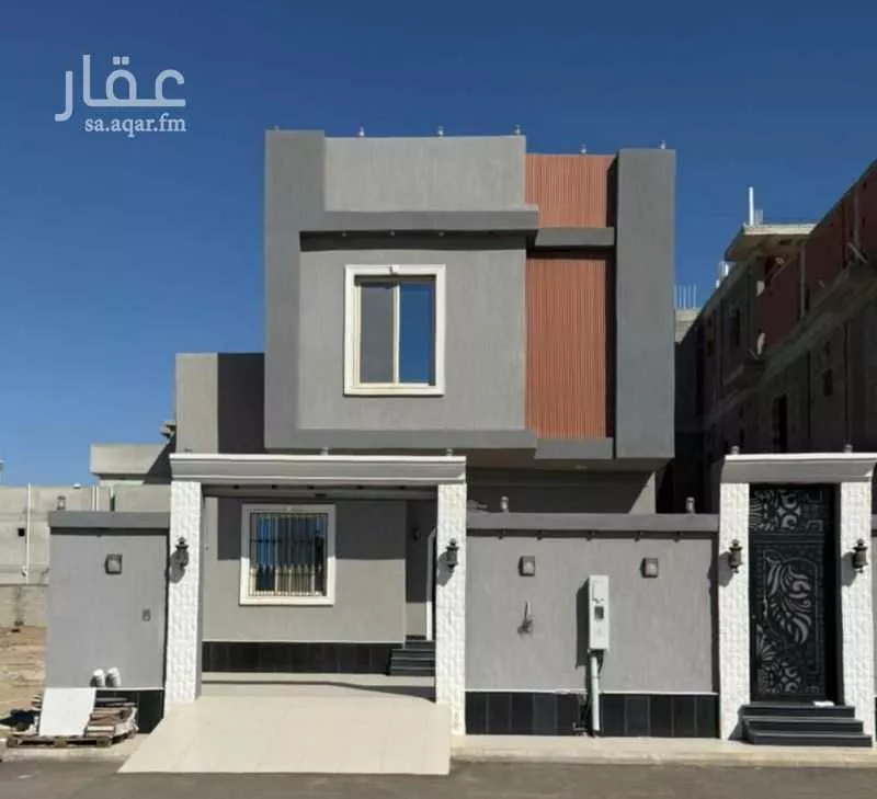 فيلا 7 غرف في الفروسية 1