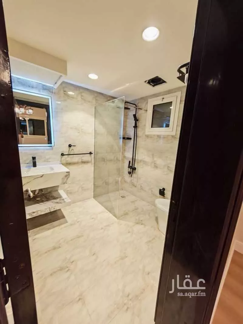 4 bedroom villa in Al Rahmaniyyah, Riyadh 6