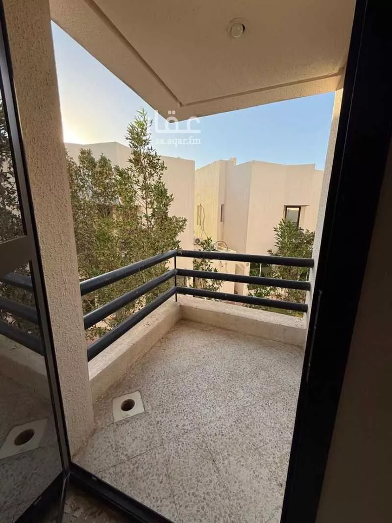 4 bedroom villa in Al Maseef, Riyadh 8