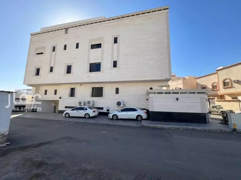 عمارة 660 م² في شظاة 2